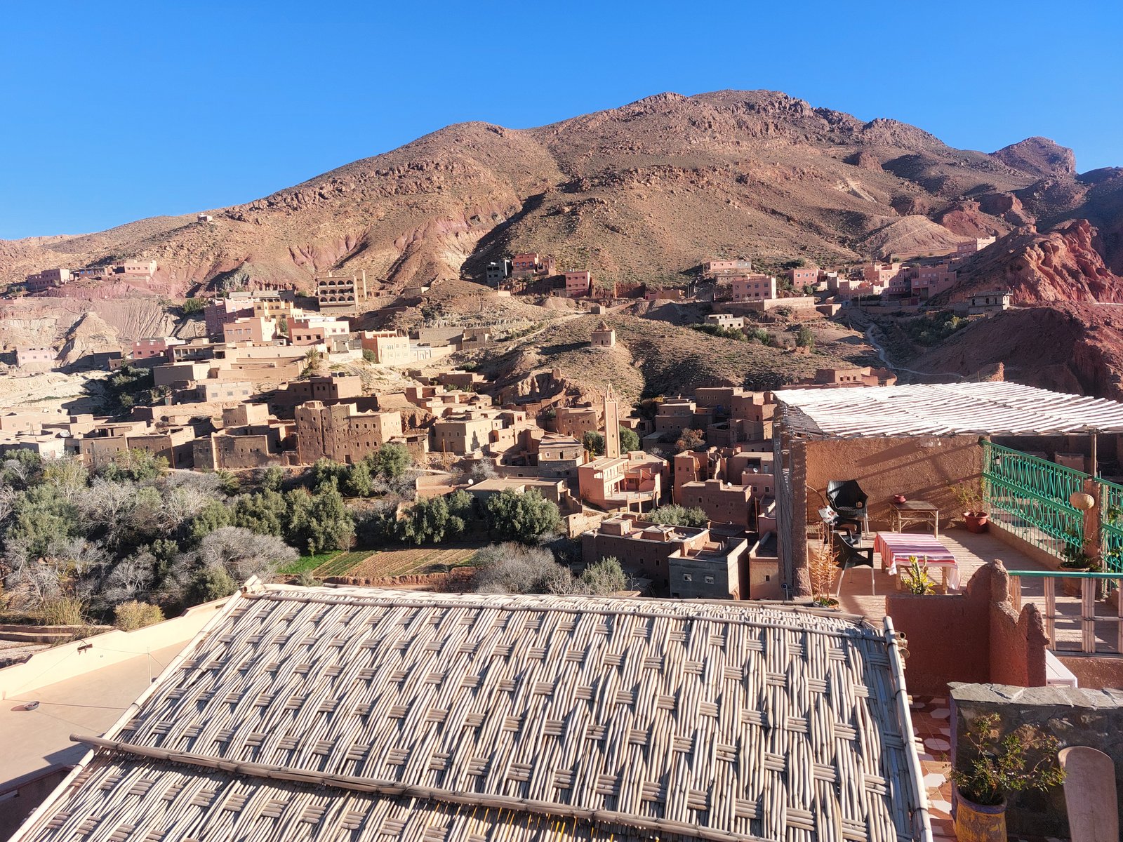 4 Days 3 nights Sahara Desert tour from Marrakech to Merzouga .